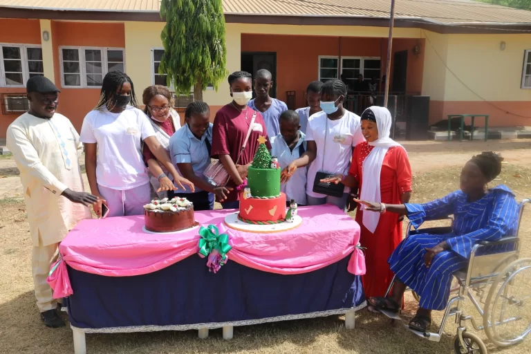 IMG_6368-queensdreamsinitiative-queensdreamsinitiative